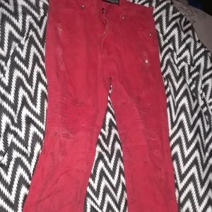 Size 32 skinny jeans